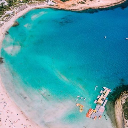 Villa Carmel Ayia Napa Exteriör bild
