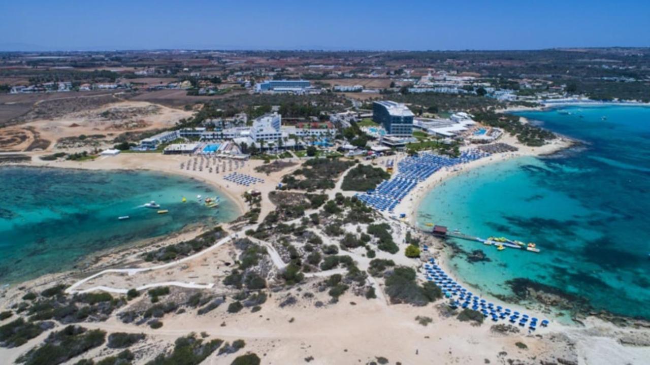 Villa Carmel Ayia Napa Exteriör bild