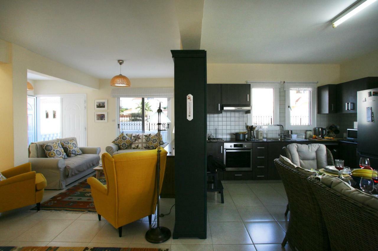 Villa Carmel Ayia Napa Exteriör bild
