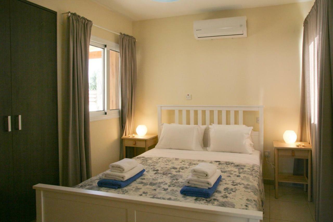 Villa Carmel Ayia Napa Exteriör bild